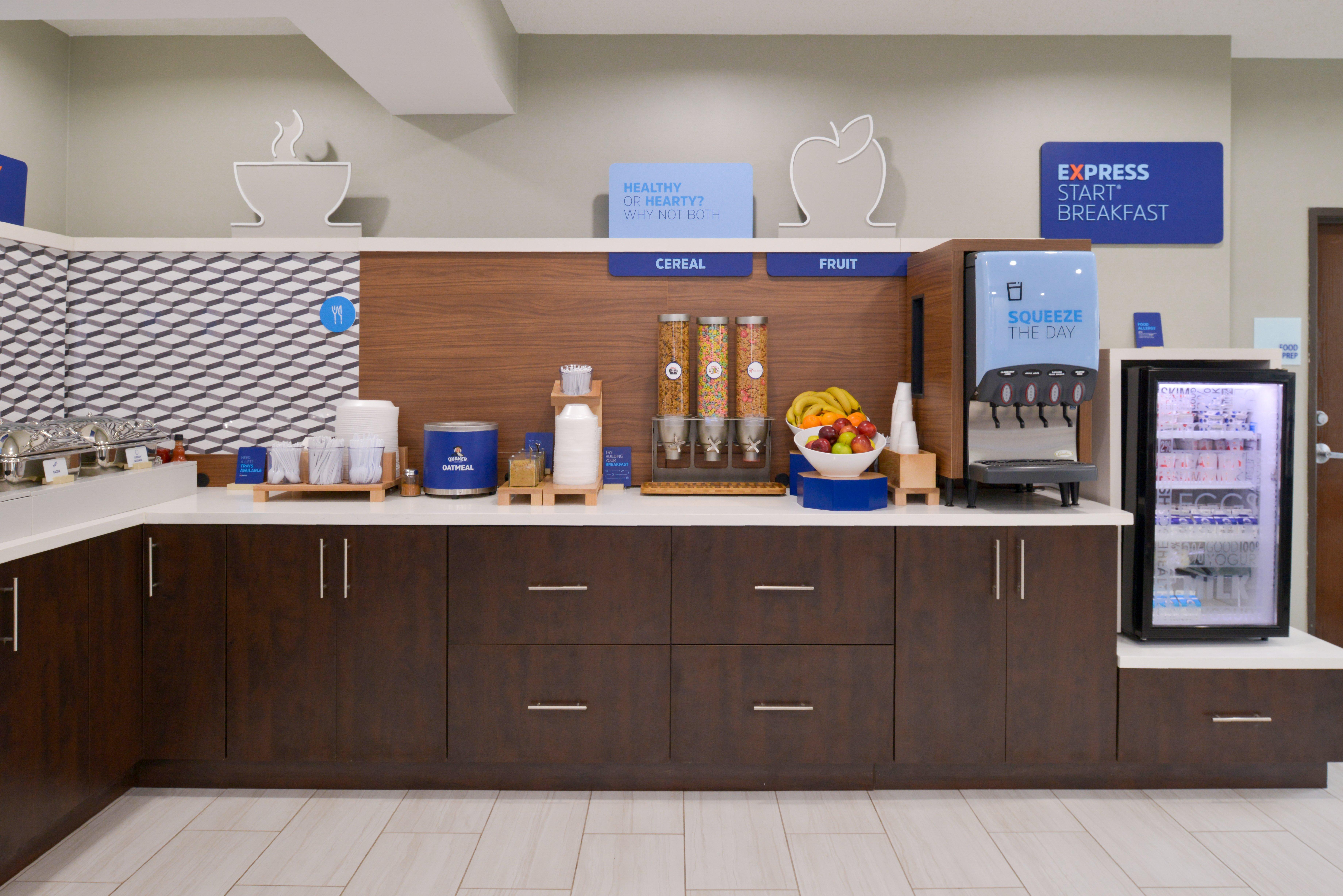 Holiday Inn Express Wixom By Ihg Exterior foto